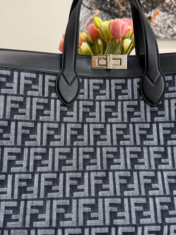 Fendi Peekabo Large handbag