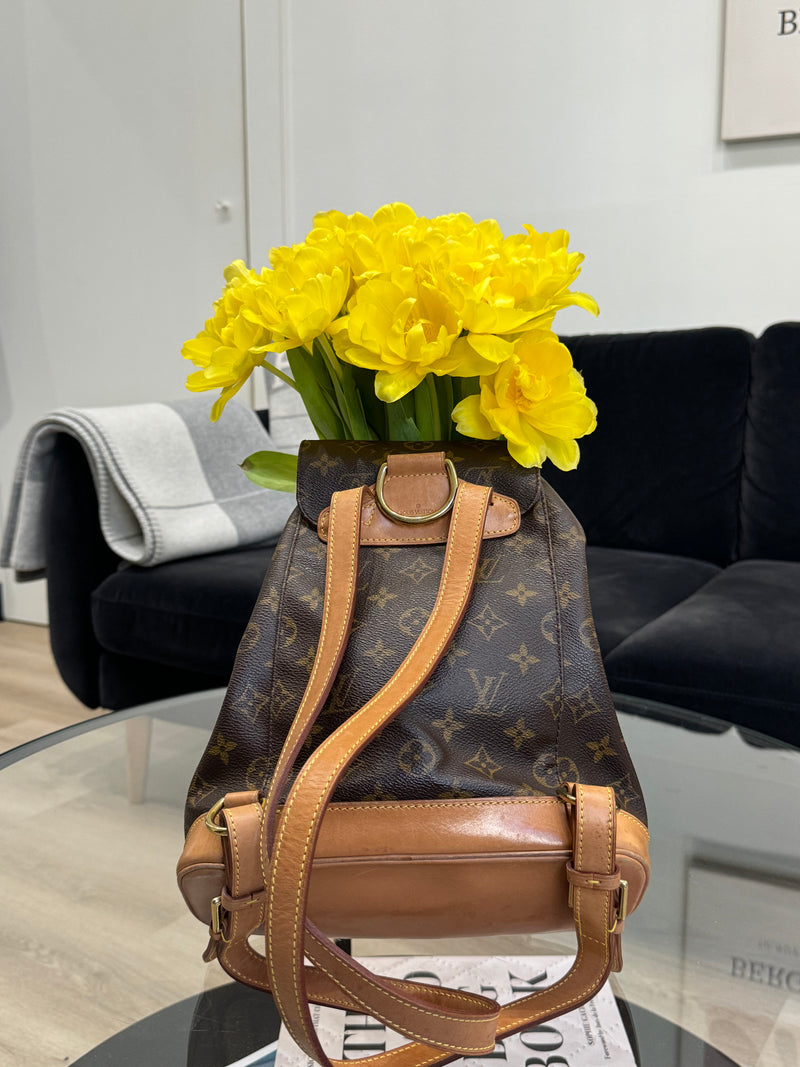 LOUIS VUITTON backpack canvas monogram