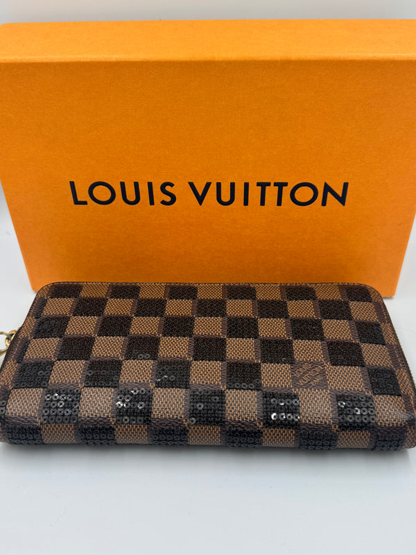 Louis Vuitton Wallet with sequins - Limited Edition