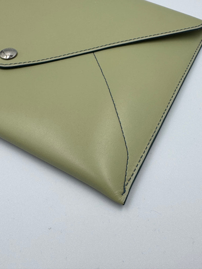 Delvaux Pochette