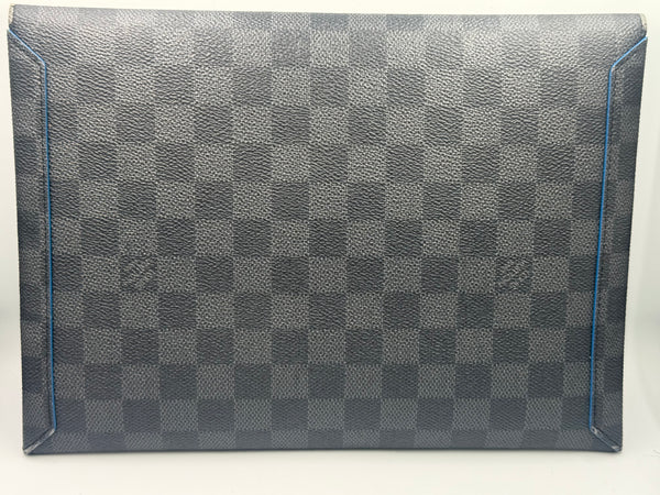 Louis Vuitton Virgin Abloh Pochette for men - Limited Edition
