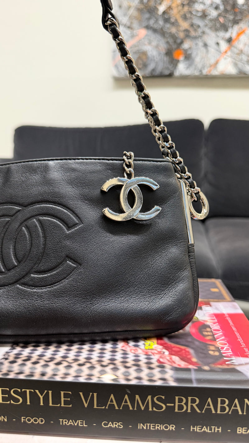 Chanel CC black calfskin handbag