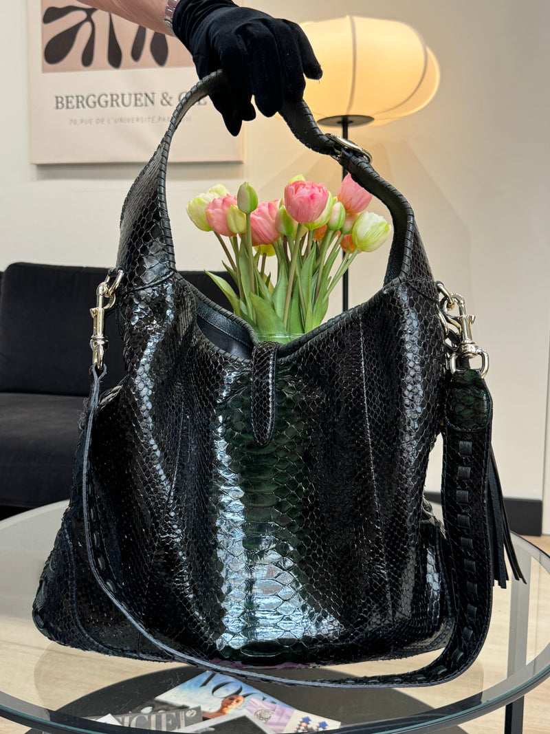 Gucci Jackie large handbag in Black Python leather