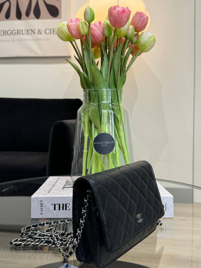 Chanel crossbody Black caviar 'Wallet on chain' bag