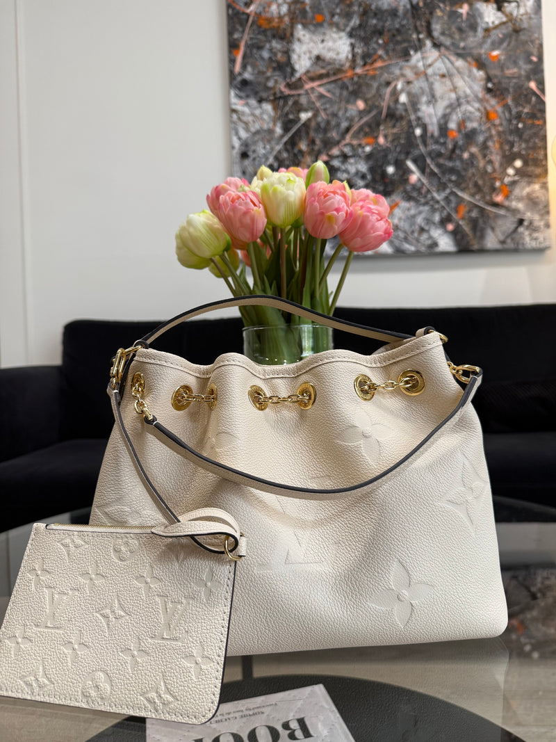 Louis Vuitton Bundle Monogram bag & Pochette