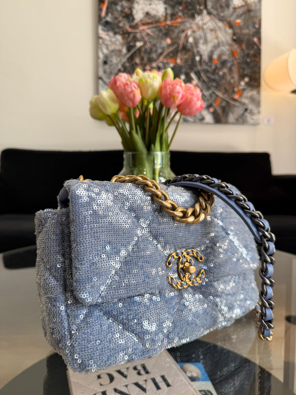 Chanel 19 - small bag - limited edition