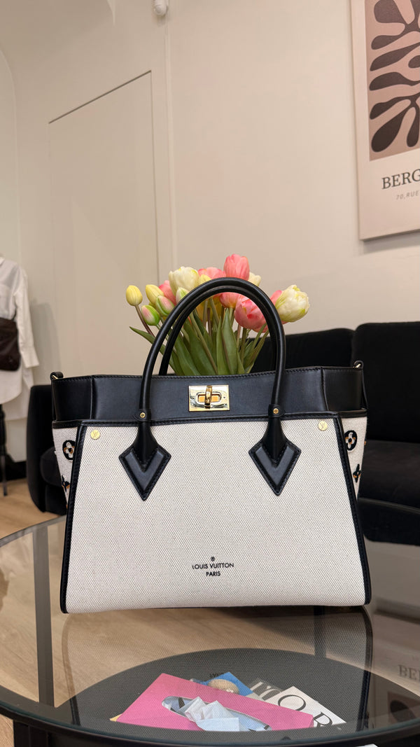 Louis Vuitton 'On the Go' MM handbag