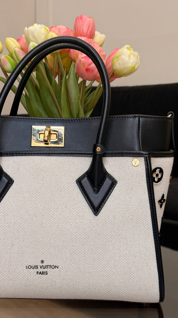 Louis Vuitton 'On the Go' MM handbag