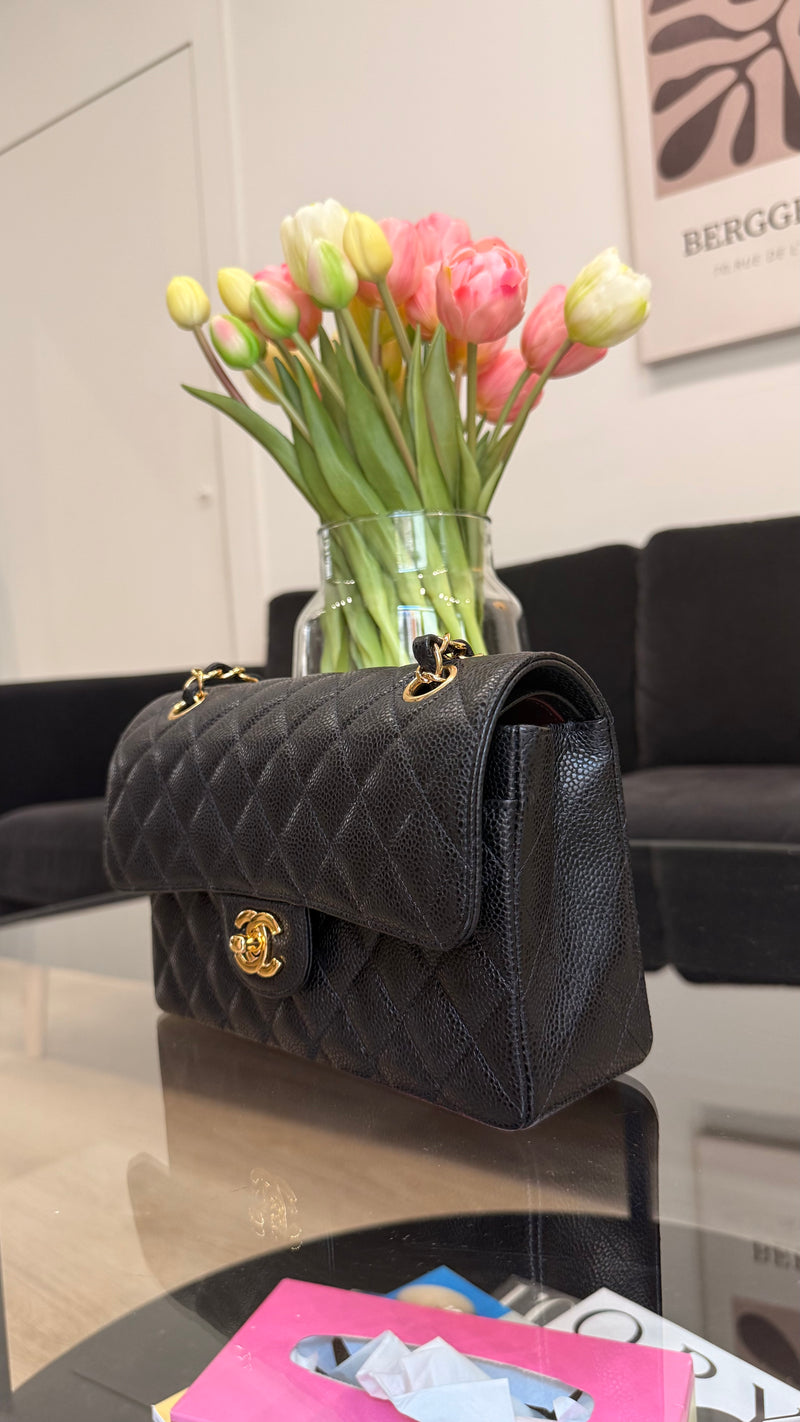 Chanel caviar quilted small handbag