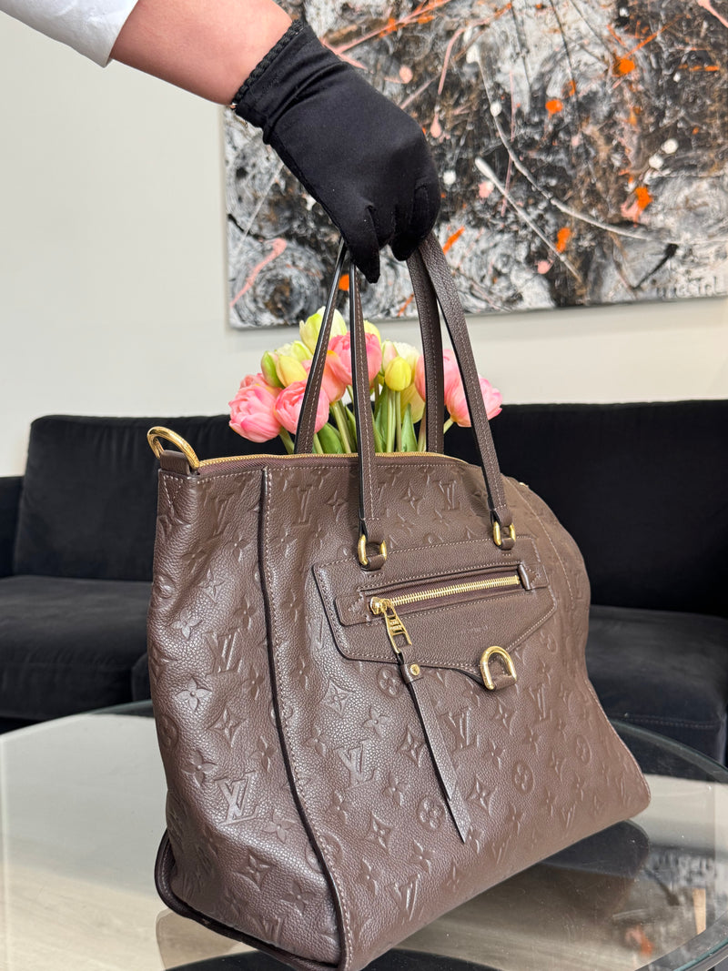 Louis Vuitton Marron large empreinte bag