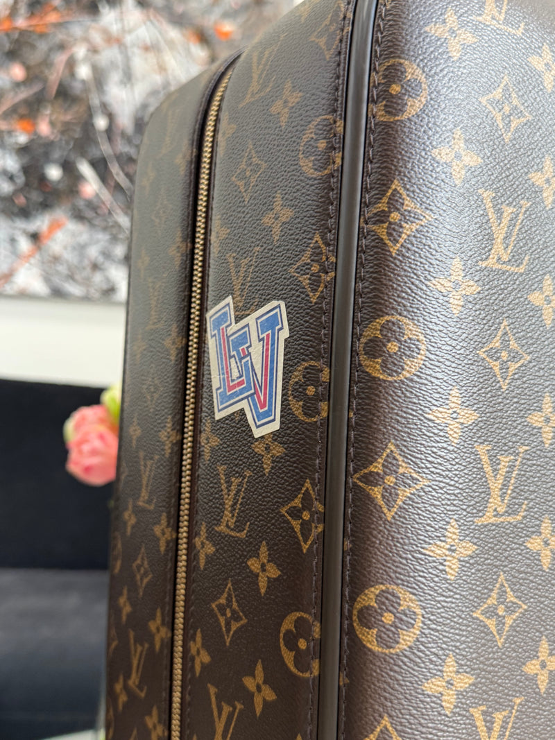 Louis Vuitton Travelcase