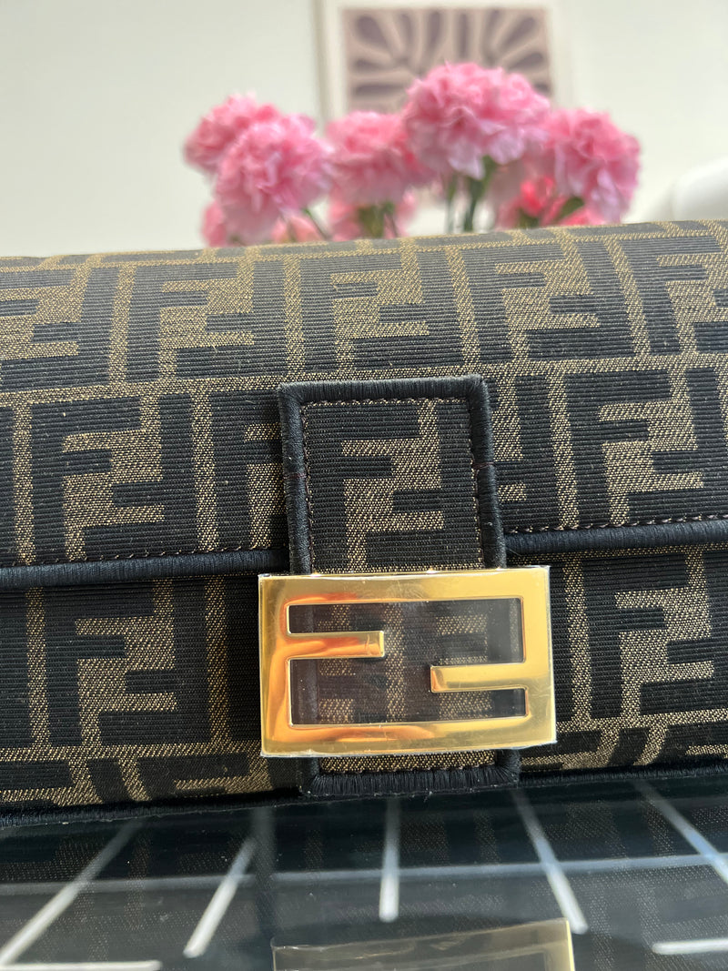 Fendi Baguette