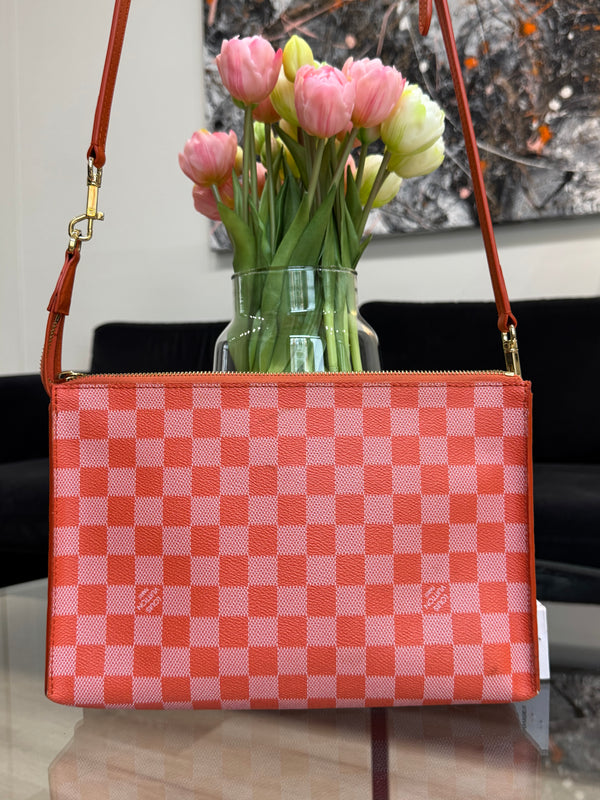 Louis Vuitton Pochette - Limited edition