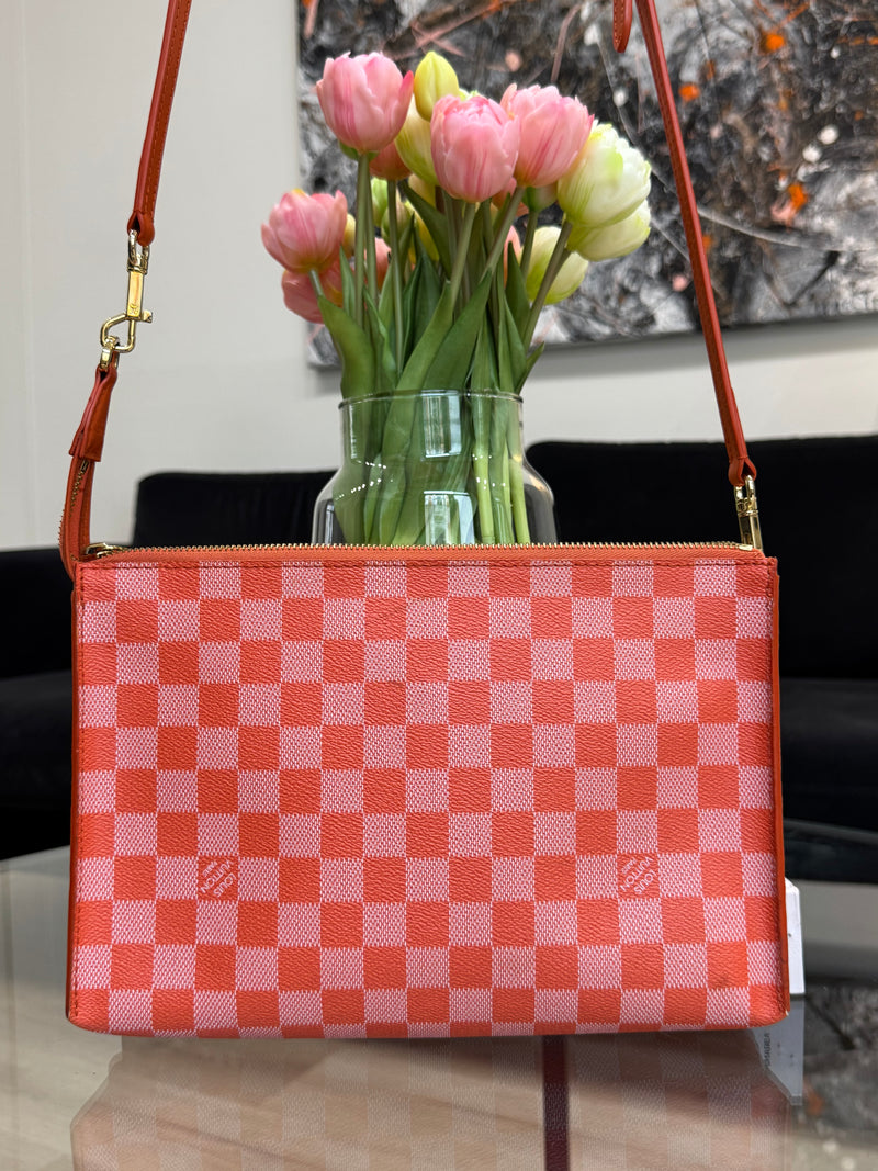 Louis Vuitton Pochette - Limited edition