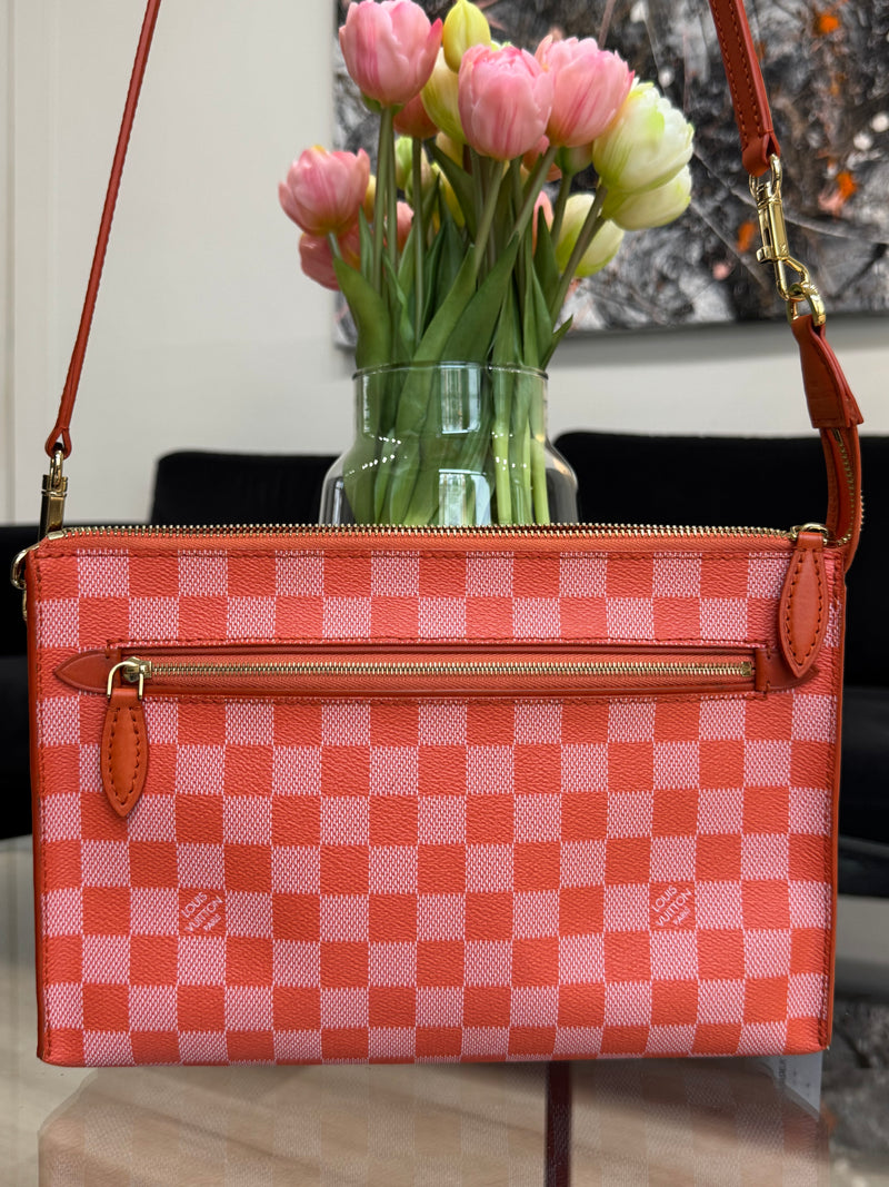 Louis Vuitton Pochette - Limited edition