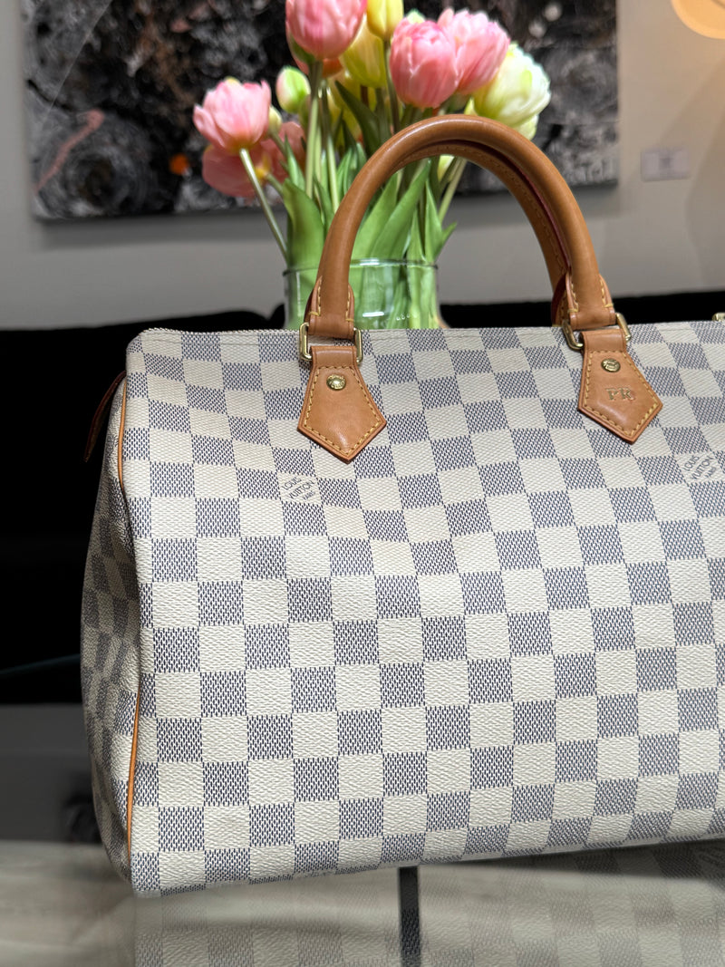 Louis Vuitton Speedy 30 handbag