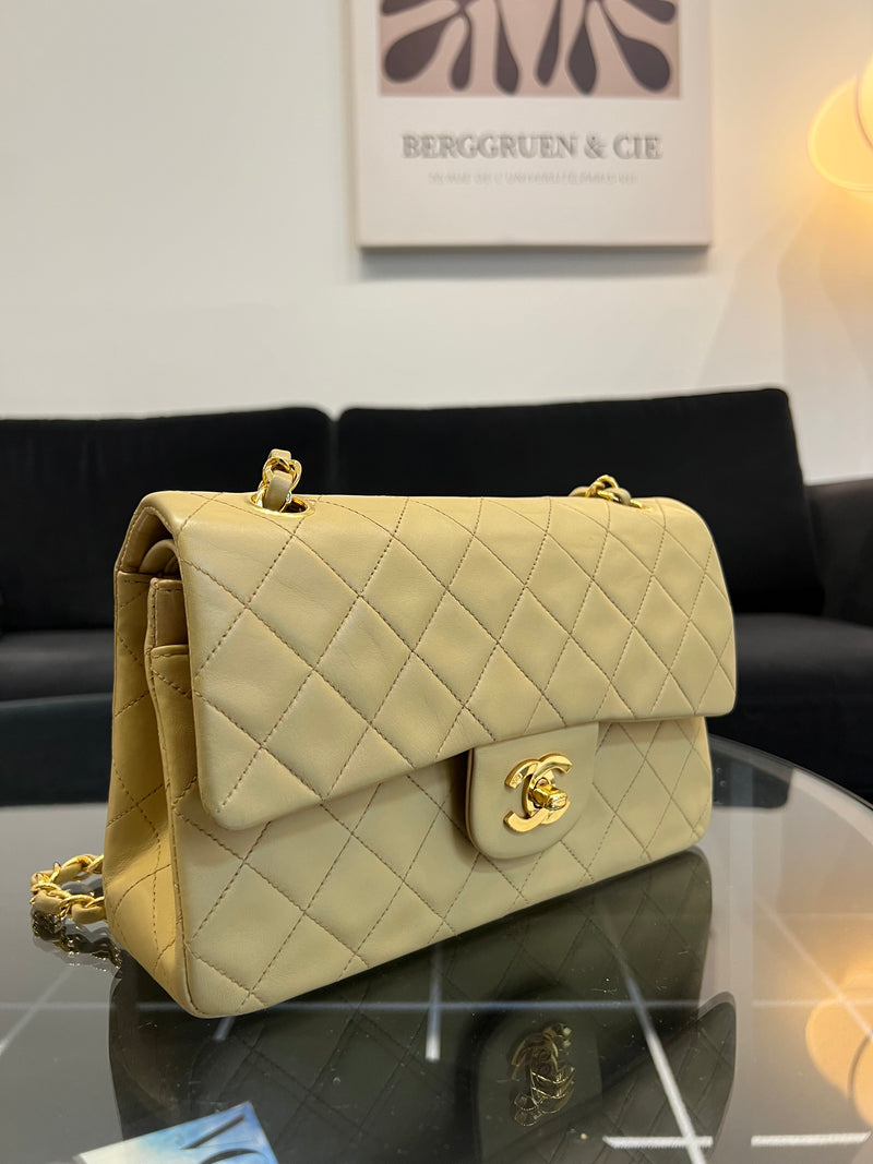 Chanel vintage 24 kt