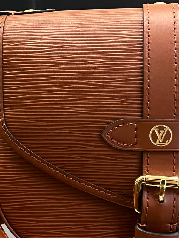 Louis Vuitton Saumur