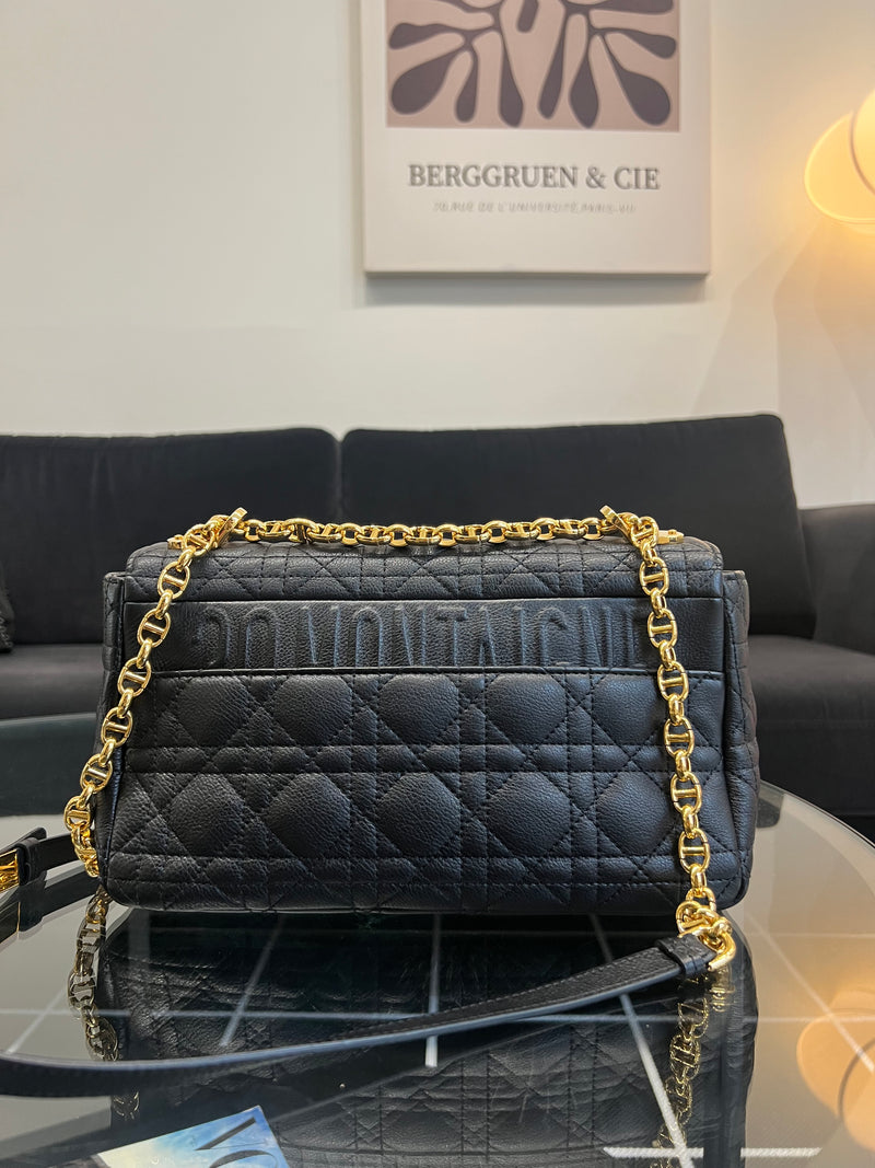 Dior Caro bag