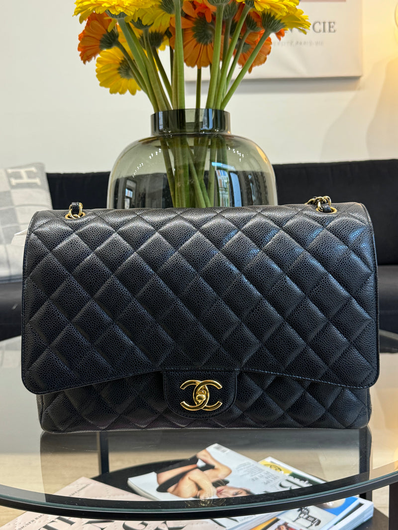 Chanel Black Jumbo handbag