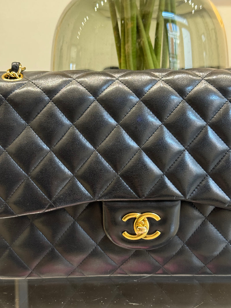 Chanel Jumbo Timeless double flap bag
