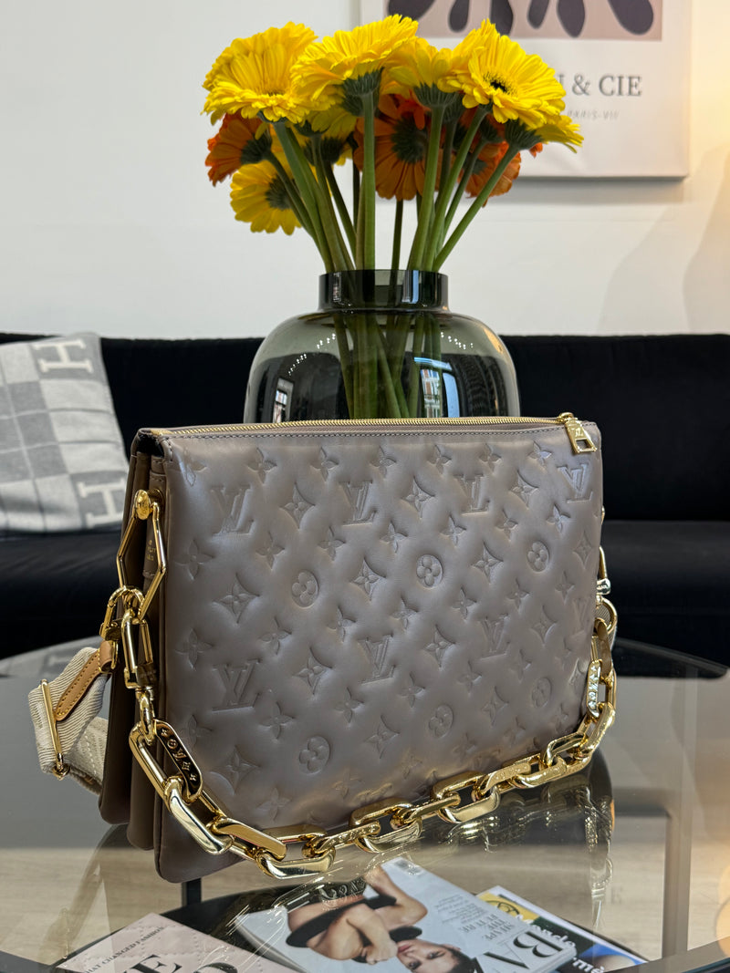 Louis Vuitton Coussin handbag - MM - Taupe