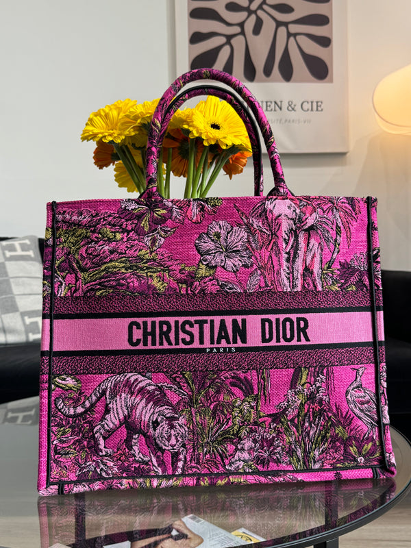 Christian Dior Large Toile de Jouy Voyage Book