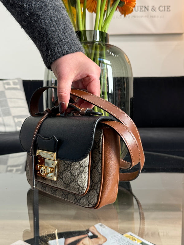 Gucci Mini Mono handbag