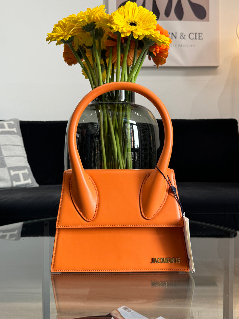 Jacquemus Le Grand Chiquito handbag