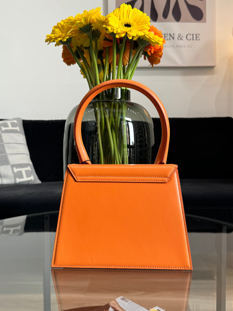 Jacquemus Le Grand Chiquito handbag