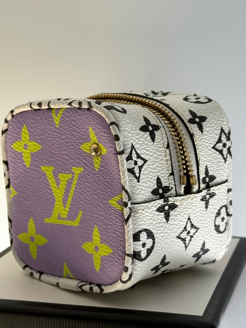 Louis Vuitton coin and key holder