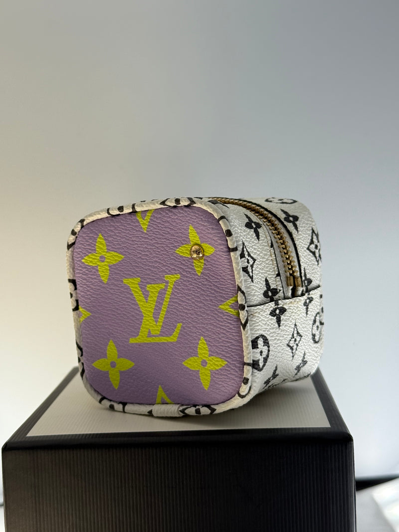 Louis Vuitton coin and key holder