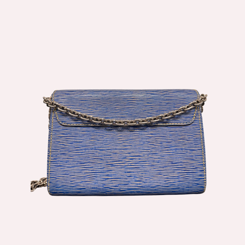 Louis Vuitton Twist MM in Blue Epi Leather